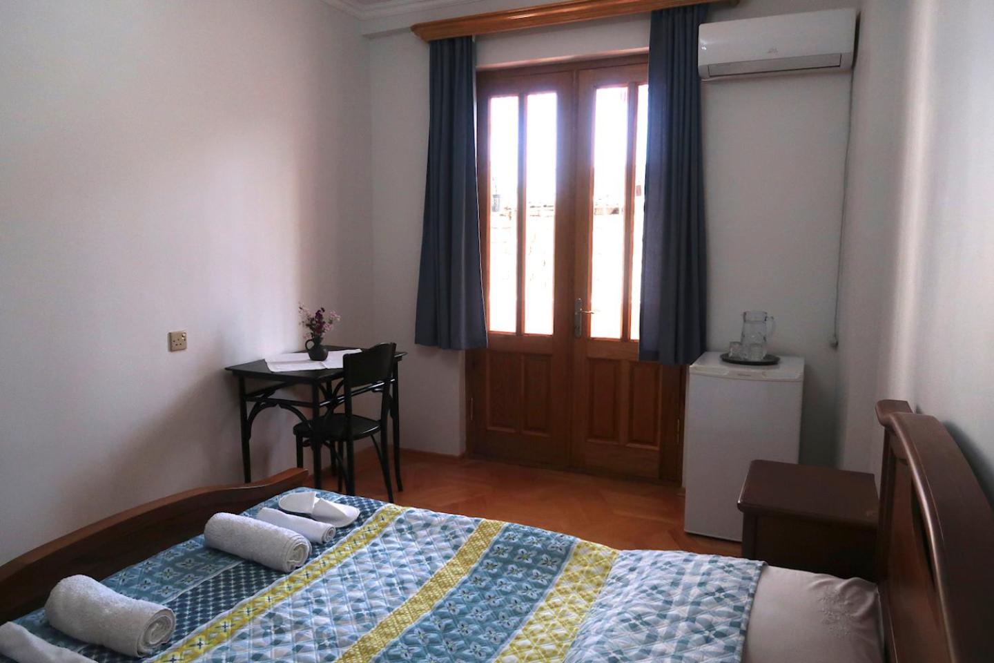 Guest House Merci Tbilisi Exterior photo